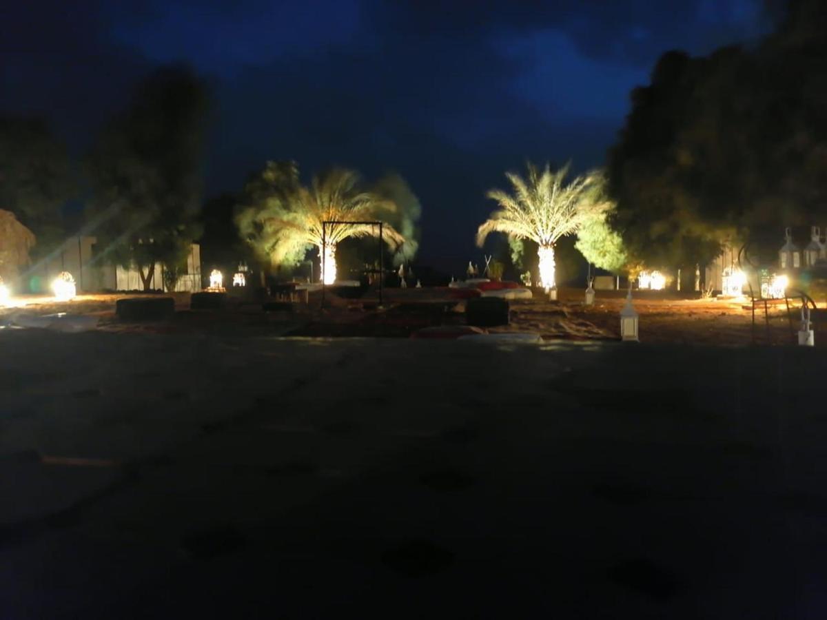 Erg Chebbi Sahara Camp Hotel Merzouga Buitenkant foto