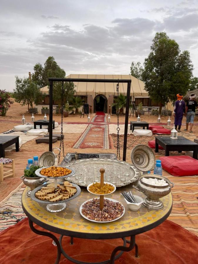Erg Chebbi Sahara Camp Hotel Merzouga Buitenkant foto