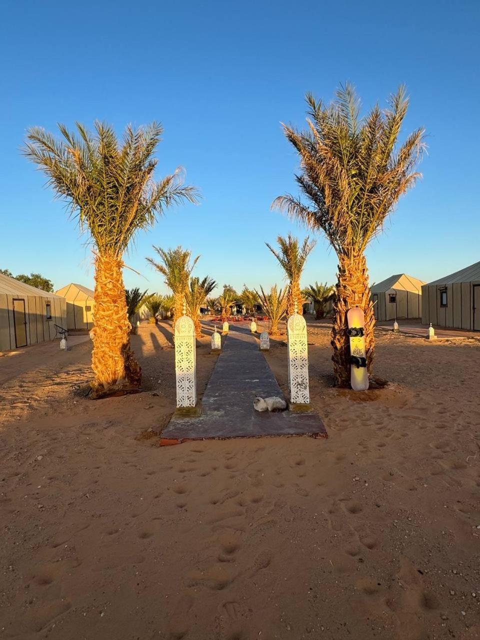 Erg Chebbi Sahara Camp Hotel Merzouga Buitenkant foto
